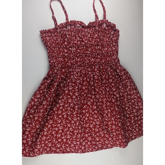 Wild Fable Women's Smocked Dress Sz Medium Red Floral Adjustable Strap NWT - Picture 4 of 10